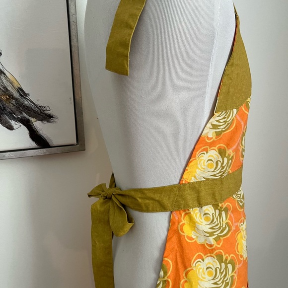 NEW Rock Paper Scissors Green & Orange Print Apron - Picture 4 of 9